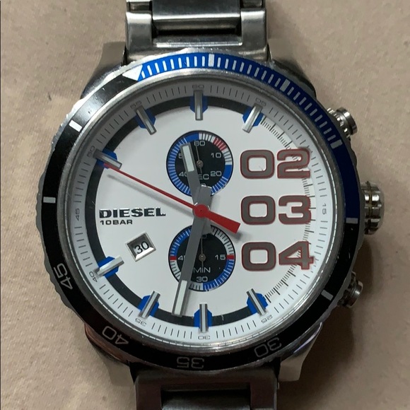 Only The Brave Diesel Watch - Picture 5 of 6